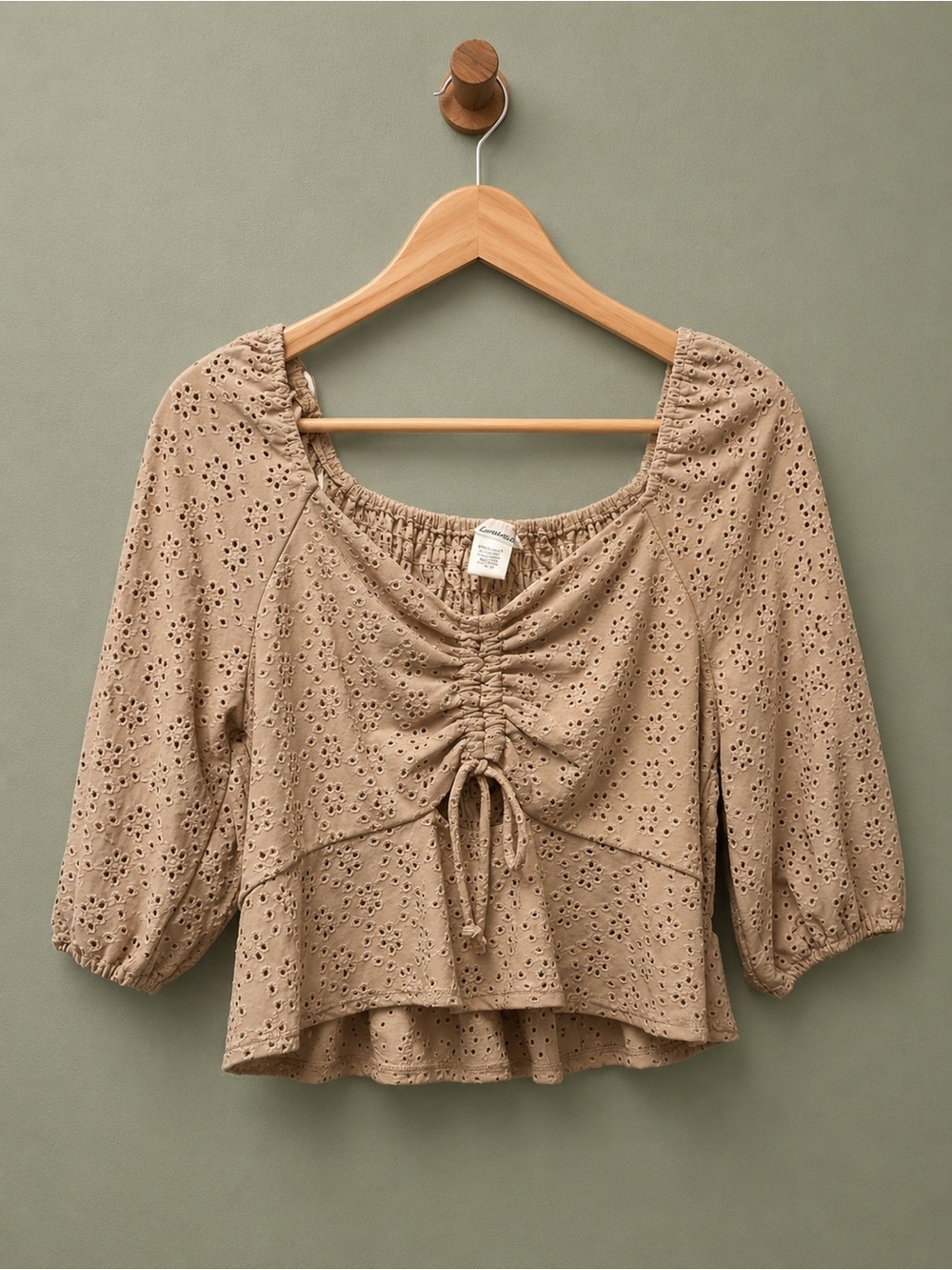 Eyelet Ruched Peplum Top | Taupe | size L NWT
